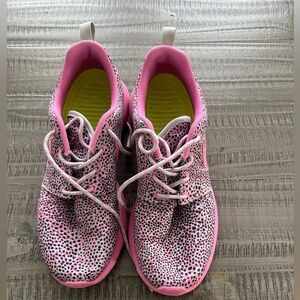 Women’s Nike Roshe